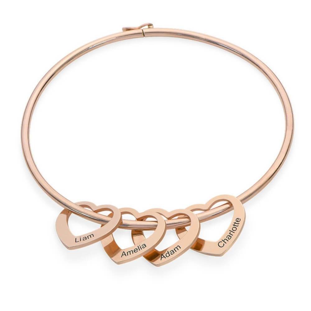 LOANYA Armreif mit personalisierten Herzanhängern Loanya Rosegold