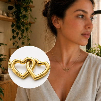 Collar de Corazones Conectados