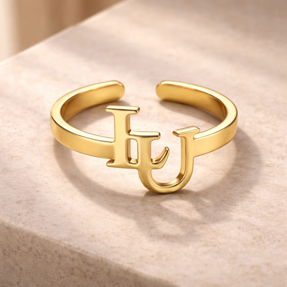 Anillo de iniciales entrelazadas – Monograma personalizado