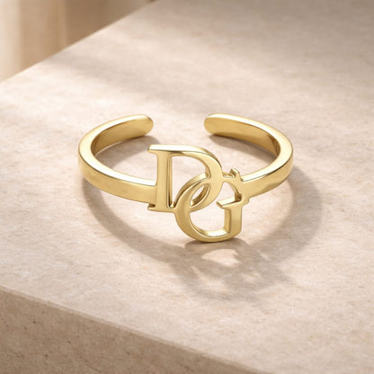 Anillo de iniciales entrelazadas – Monograma personalizado