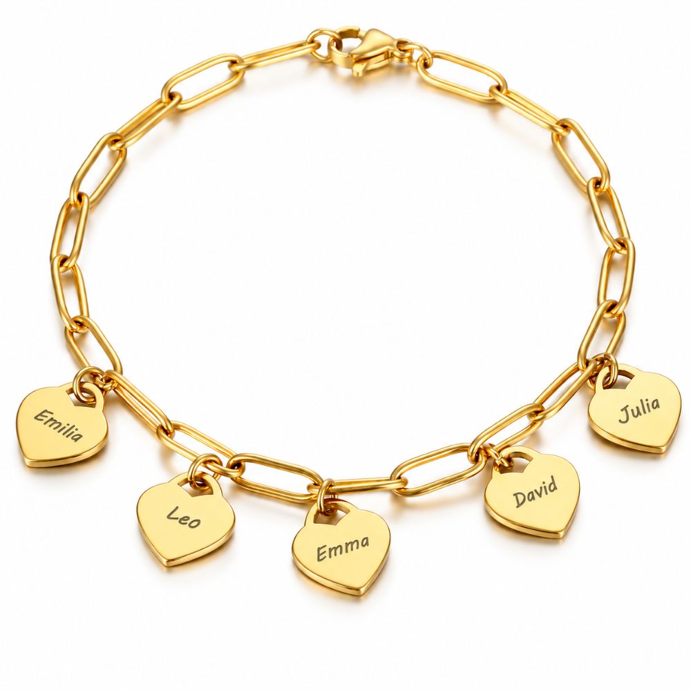 Pulsera con colgantes corazón personalizados