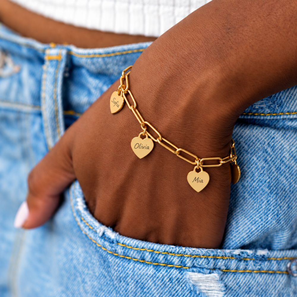 Pulsera con colgantes corazón personalizados