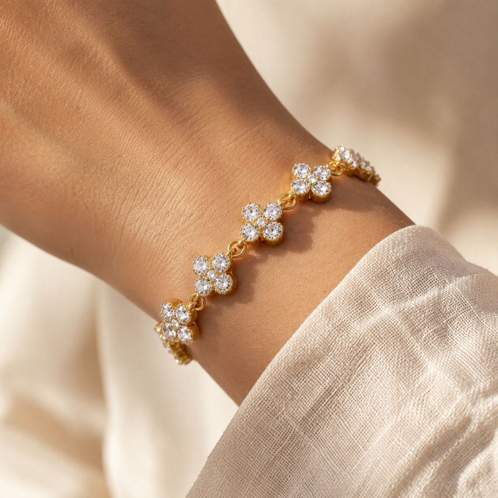 Pulsera de trébol con circonitas